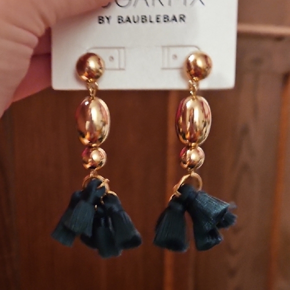 BaubleBar Gold and Green Tassel Earrings, NWT - Picture 3 of 3